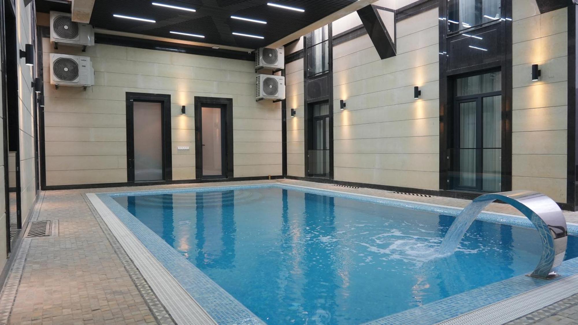 Avant Hotel Tashkent Pool&Spa エクステリア 写真